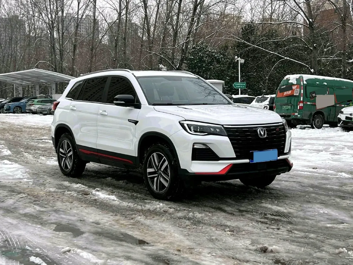 2023 ChangAn CS75 1.5T 188HP L4 7DCT,autocango,china used car exporter,china ev exporter,chinese used car exporter,chinese used ev exporter