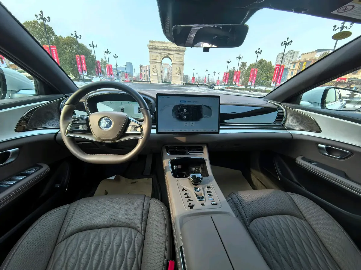 2025 BYD Han BEV 60.48KWH,autocango,china used car exporter,china ev exporter,chinese used car exporter,chinese used ev exporter