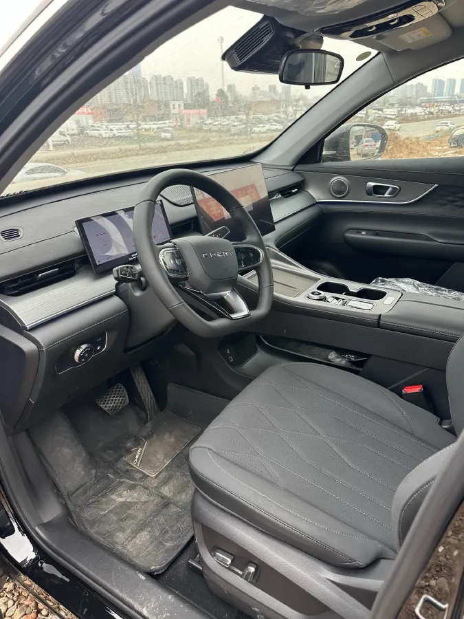 2024 Chery Tiggo8L 2.0T 254HP L4 8AT,autocango,china used car exporter,china ev exporter,chinese used car exporter,chinese used ev exporter