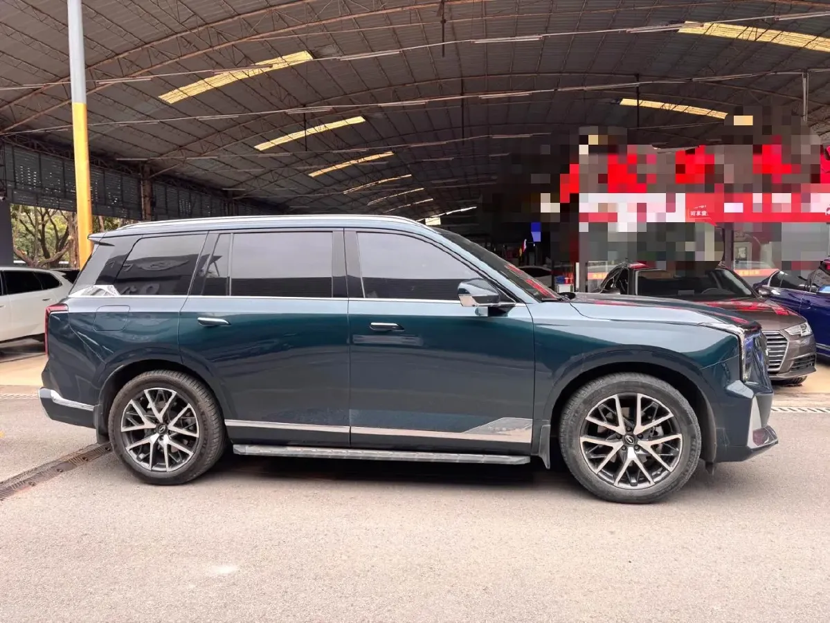 2022 GAC Trumpchi GS8 2.0T 190HP L4 E-CVT Hybrid,autocango,china used car exporter,china ev exporter,chinese used car exporter,chinese used ev exporter