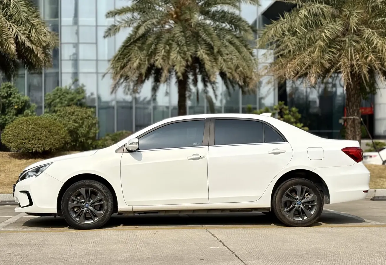 2017 BYD Qin 1.5T 154HP L4 6DCT PHEV 15.2KWH,autocango,china used car exporter,china ev exporter,chinese used car exporter,chinese used ev exporter