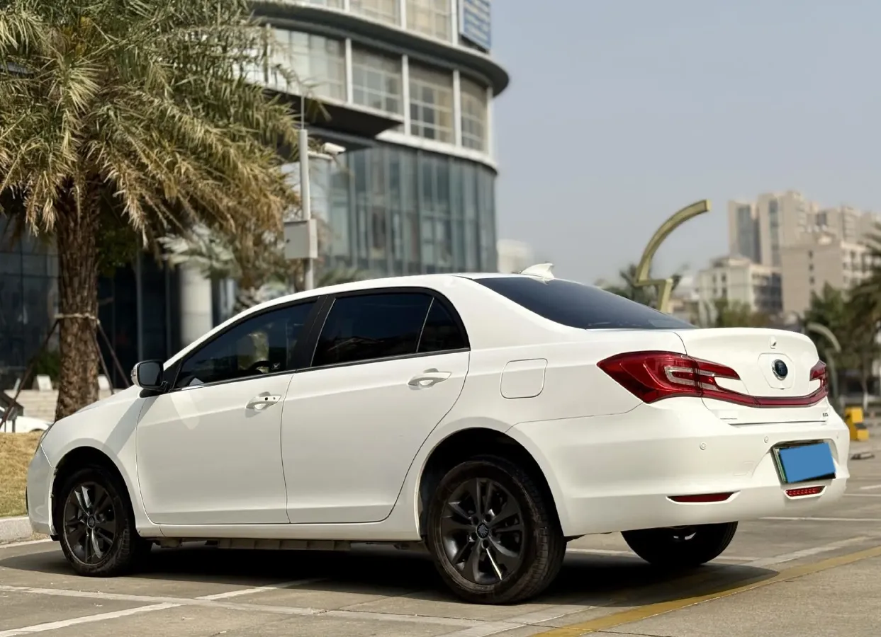 2017 BYD Qin 1.5T 154HP L4 6DCT PHEV 15.2KWH,autocango,china used car exporter,china ev exporter,chinese used car exporter,chinese used ev exporter