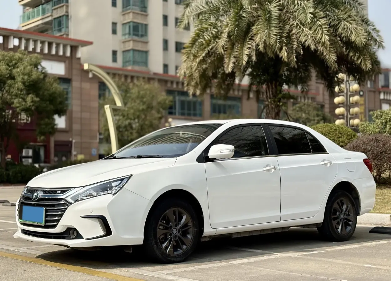 2017 BYD Qin 1.5T 154HP L4 6DCT PHEV 15.2KWH,autocango,china used car exporter,china ev exporter,chinese used car exporter,chinese used ev exporter