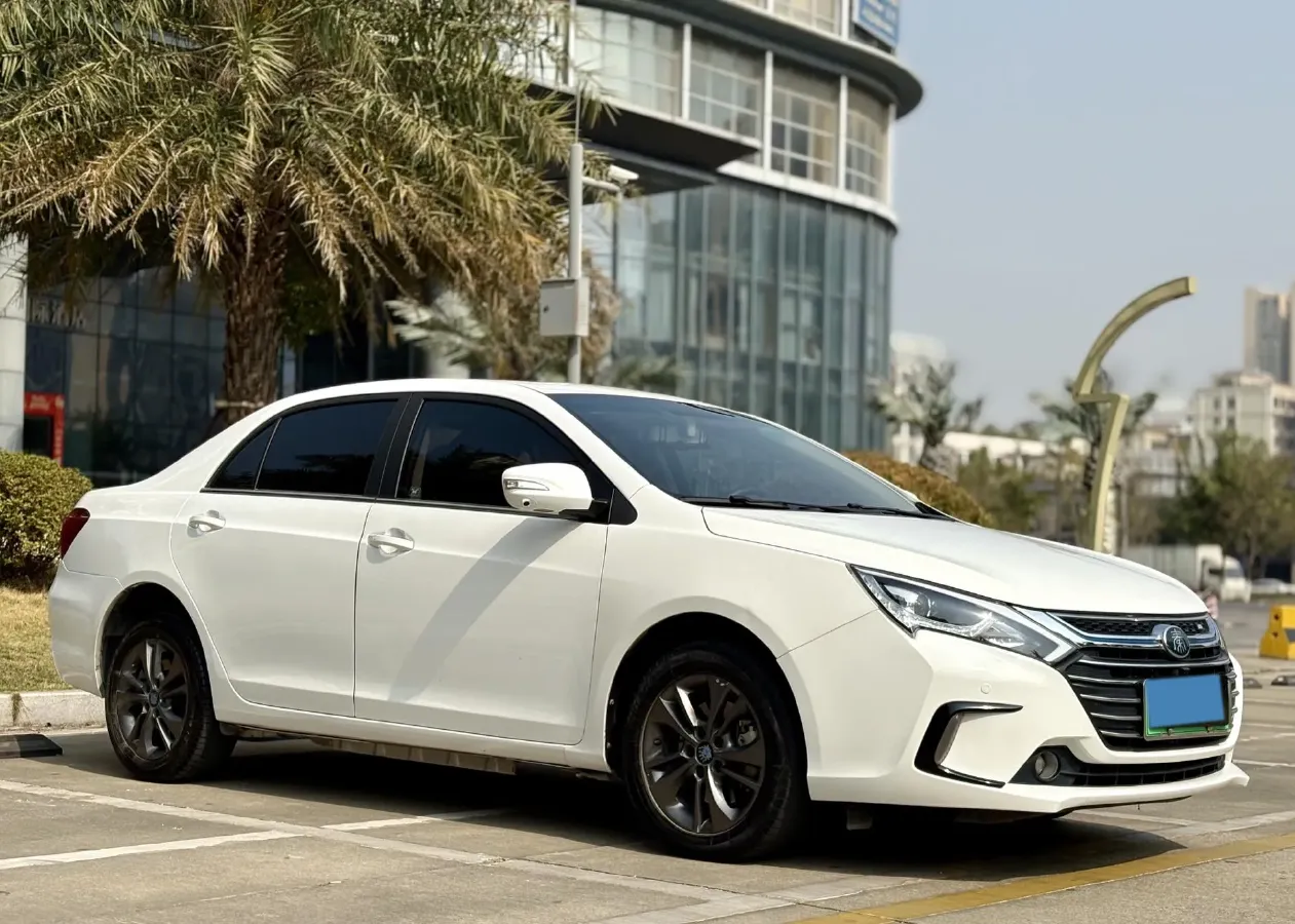 2017 BYD Qin 1.5T 154HP L4 6DCT PHEV 15.2KWH,autocango,china used car exporter,china ev exporter,chinese used car exporter,chinese used ev exporter