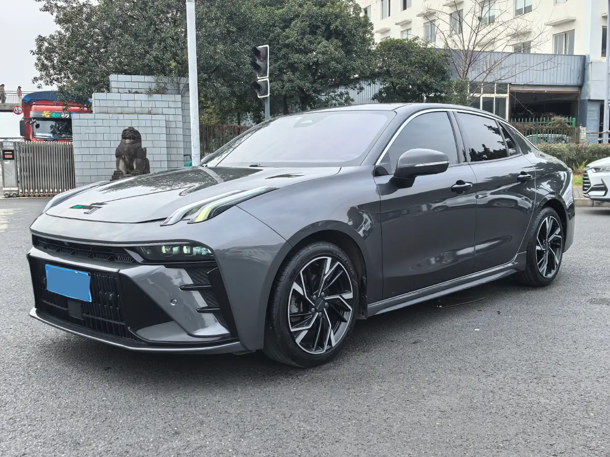 2023 LYNK&CO 03 2.0T 254HP L4 7DCT