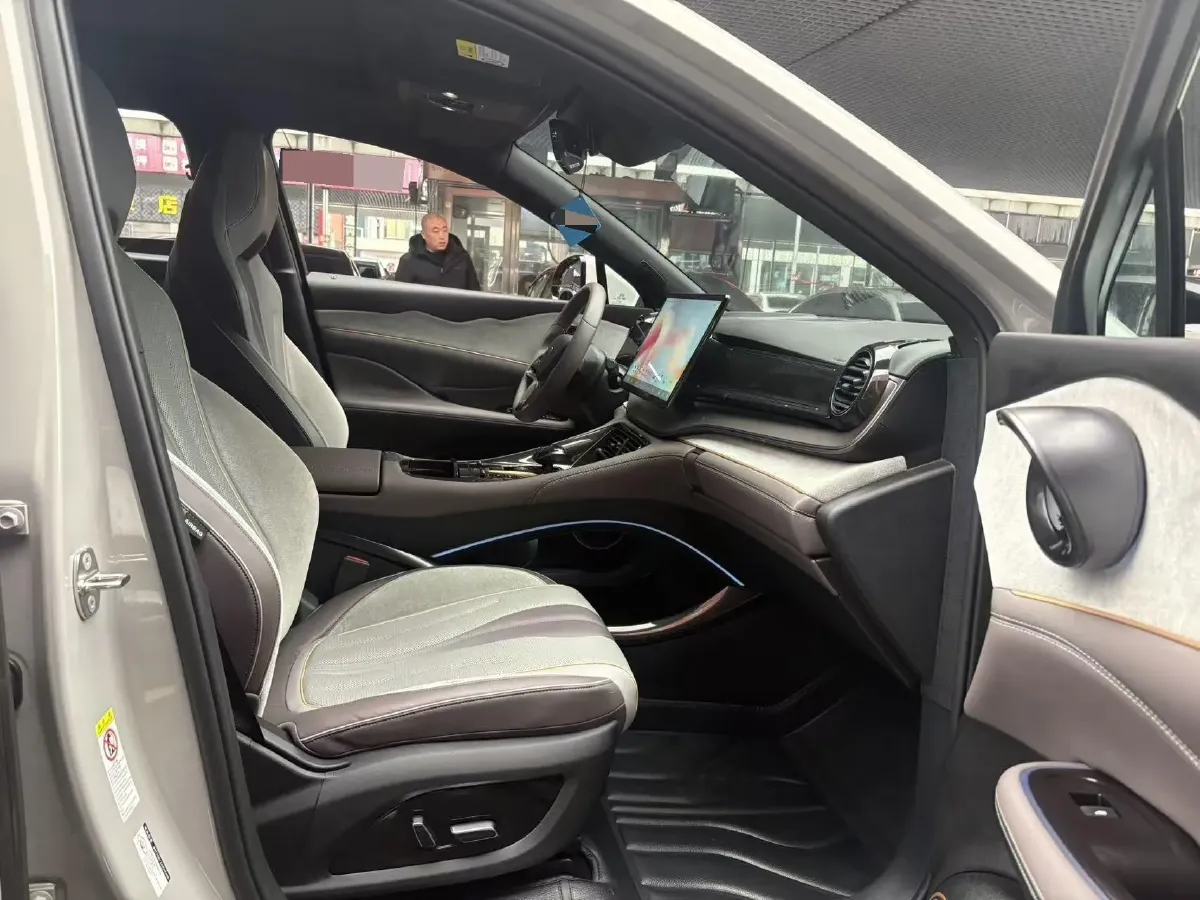 2024 BYD Frigate 07 1.5T 139HP L4 E-CVT PHEV 18.3KWH,autocango,china used car exporter,china ev exporter,chinese used car exporter,chinese used ev exporter