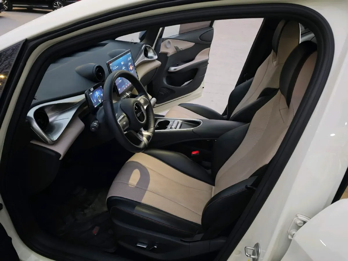 2024 BYD Dolphin BEV 44.928KWH,autocango,china used car exporter,china ev exporter,chinese used car exporter,chinese used ev exporter