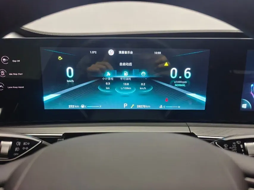 2022 Chery Tiggo 8 PRO 1.6T 197HP L4 7DCT,autocango,china used car exporter,china ev exporter,chinese used car exporter,chinese used ev exporter