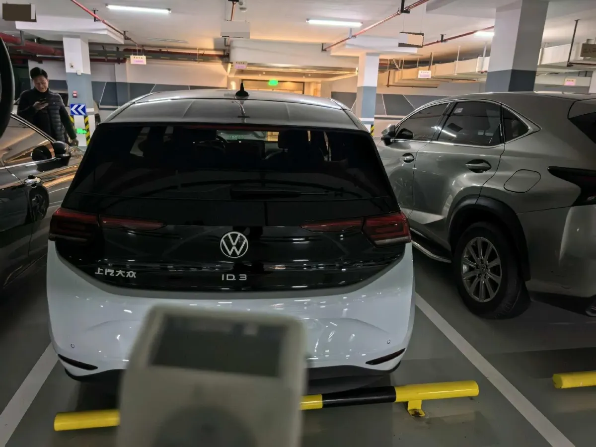 2023 DongFeng Forthing S60 EV BEV 54.6KWH,autocango,china used car exporter,china ev exporter,chinese used car exporter,chinese used ev exporter