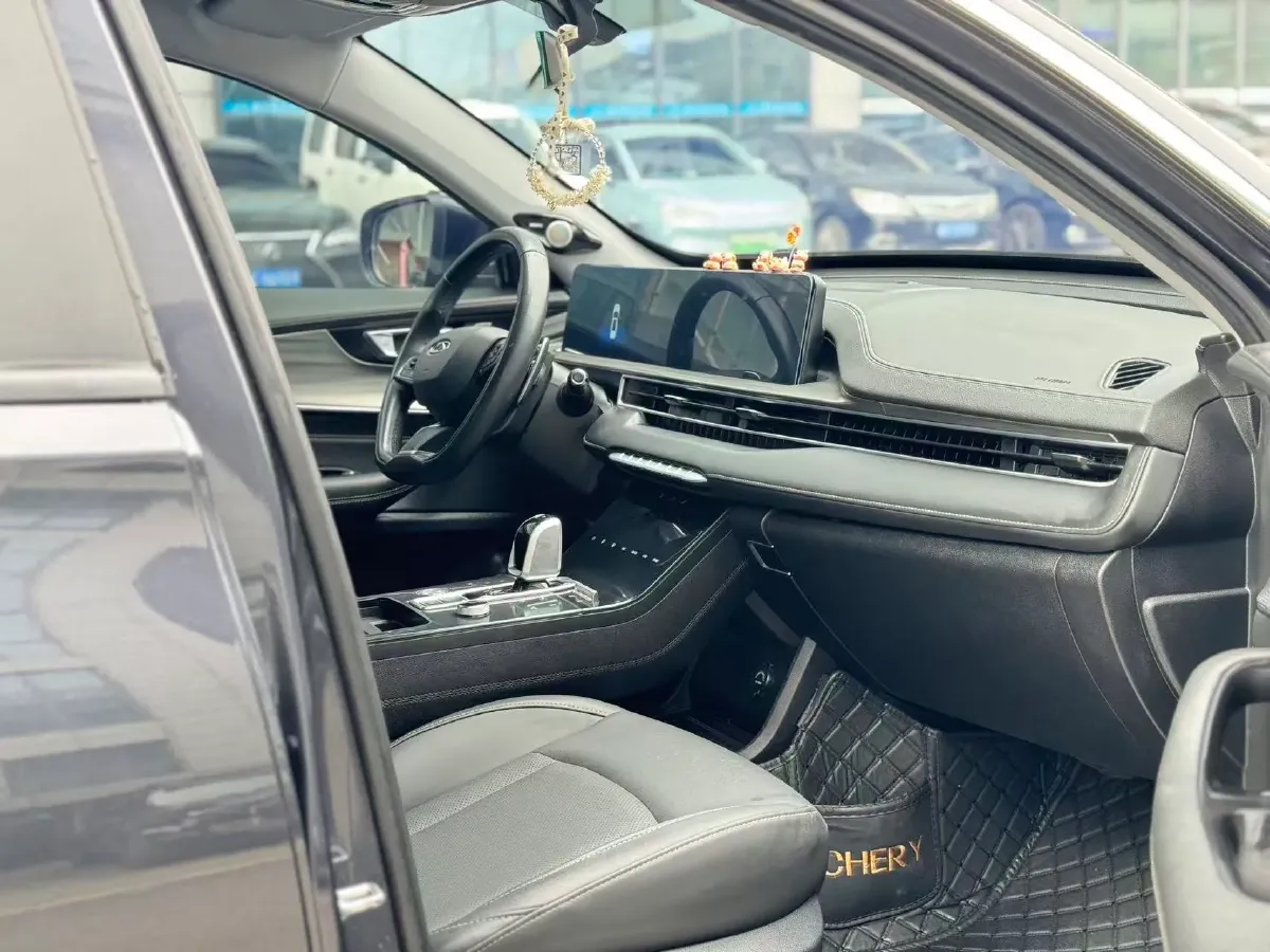 2021 Chery Tiggo 8 Plus 1.6T 197HP L4 7DCT,autocango,china used car exporter,china ev exporter,chinese used car exporter,chinese used ev exporter