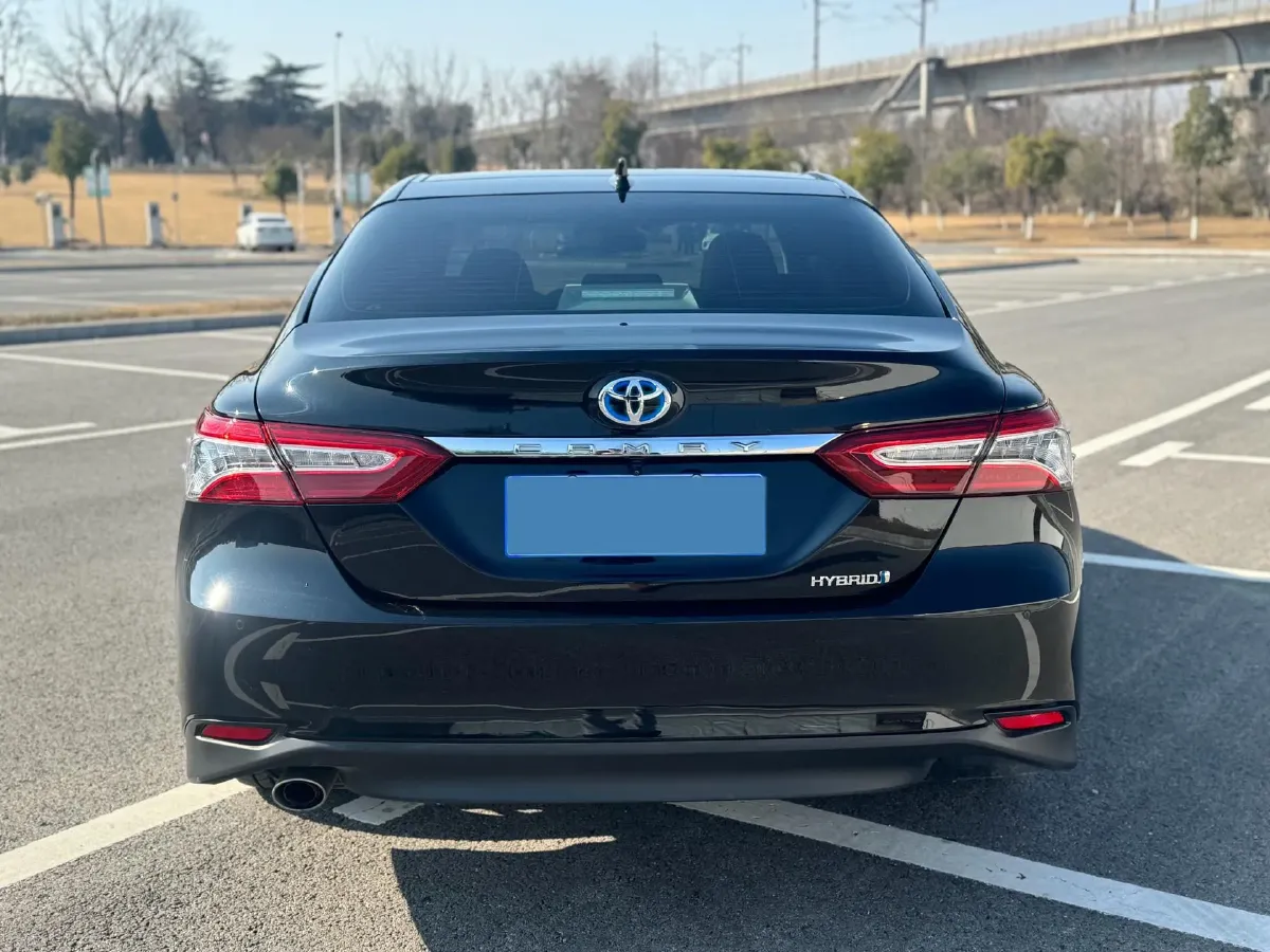 2023 Toyota Camry 2.5L 178HP L4 E-CVT Hybrid,autocango,china used car exporter,china ev exporter,chinese used car exporter,chinese used ev exporter