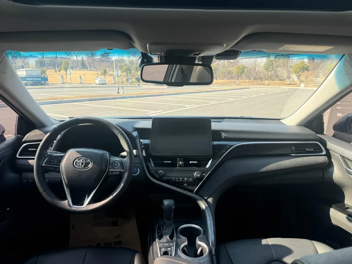 2023 Toyota Camry 2.5L 178HP L4 E-CVT Hybrid,autocango,china used car exporter,china ev exporter,chinese used car exporter,chinese used ev exporter