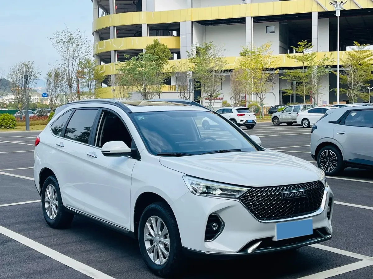 2021 Haval M6 1.5T 150HP L4 7DCT,autocango,china used car exporter,china ev exporter,chinese used car exporter,chinese used ev exporter