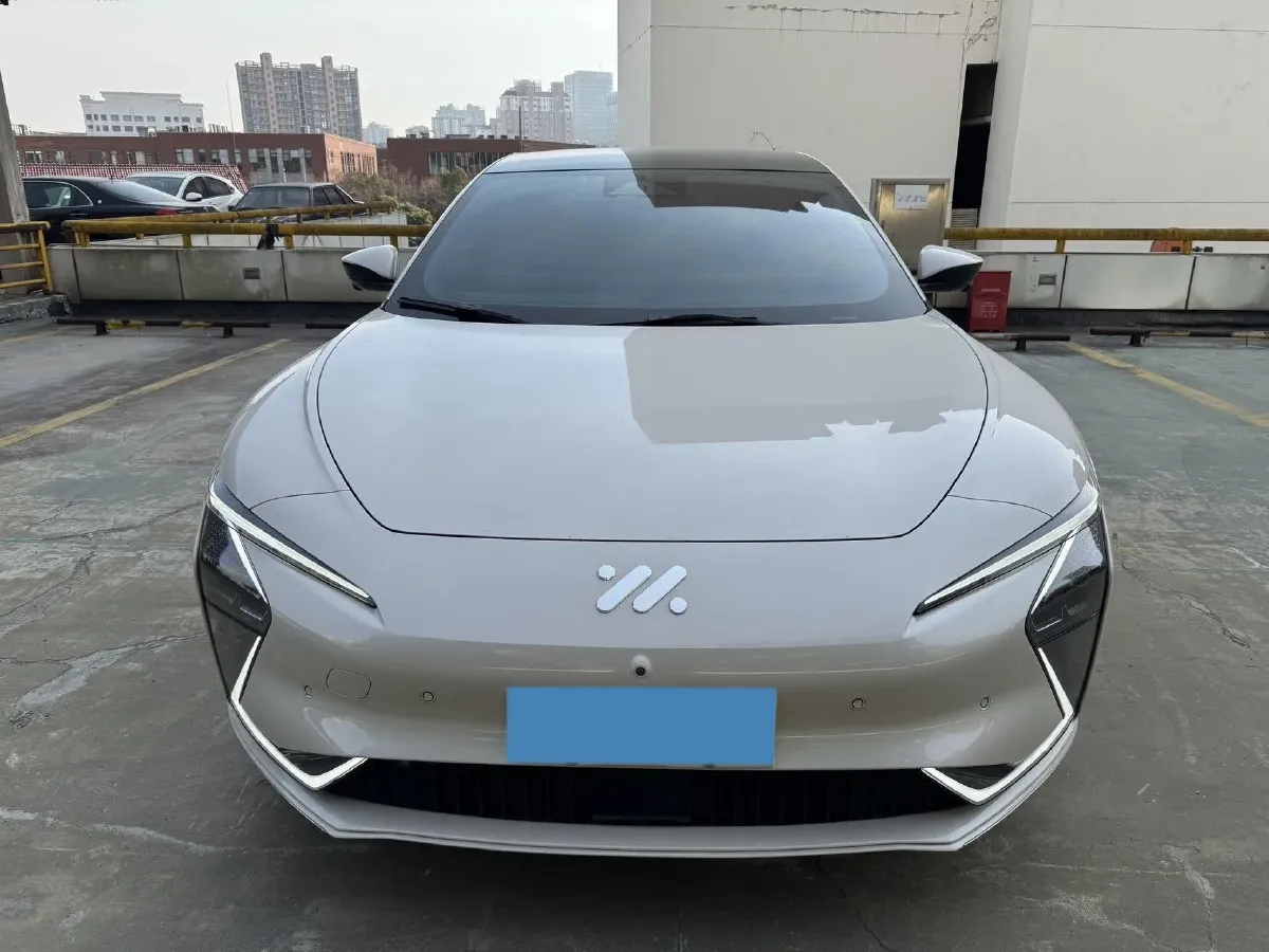 2022 IM L7 BEV 90KWH,autocango,china used car exporter,china ev exporter,chinese used car exporter,chinese used ev exporter