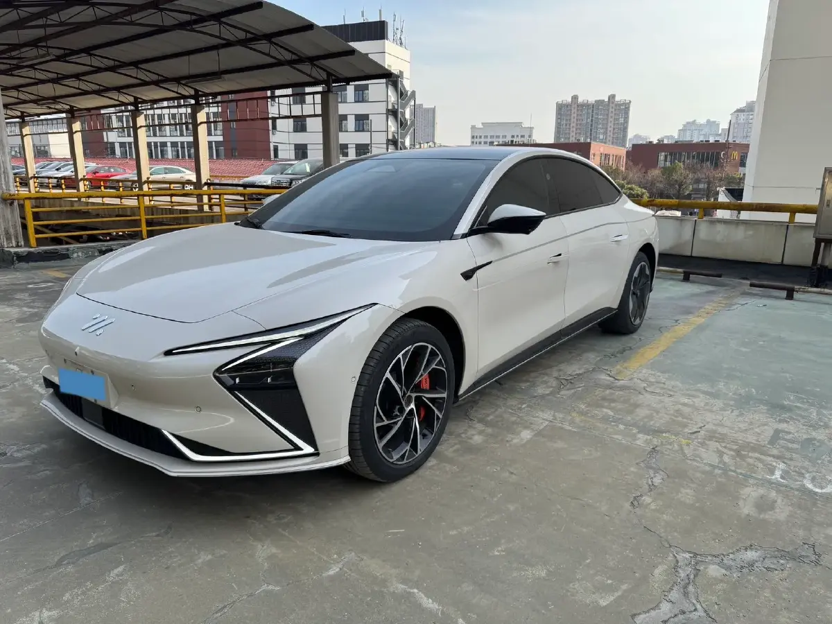 2022 IM L7 BEV 90KWH