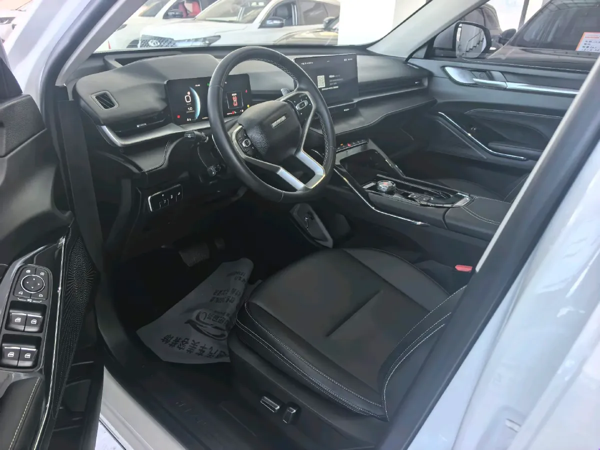 2022 Haval H6 1.5T 184HP L4 7DCT,autocango,china used car exporter,china ev exporter,chinese used car exporter,chinese used ev exporter