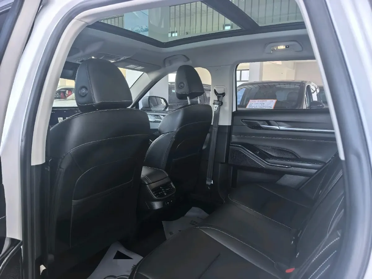 2022 Haval H6 1.5T 184HP L4 7DCT,autocango,china used car exporter,china ev exporter,chinese used car exporter,chinese used ev exporter