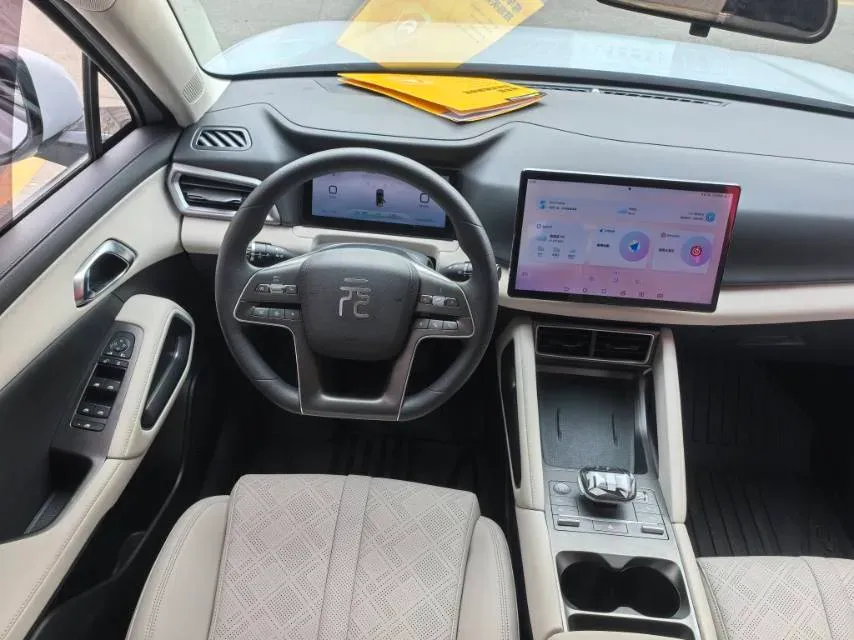 2024 BYD YuanUP BEV 45.12KWH,autocango,china used car exporter,china ev exporter,chinese used car exporter,chinese used ev exporter