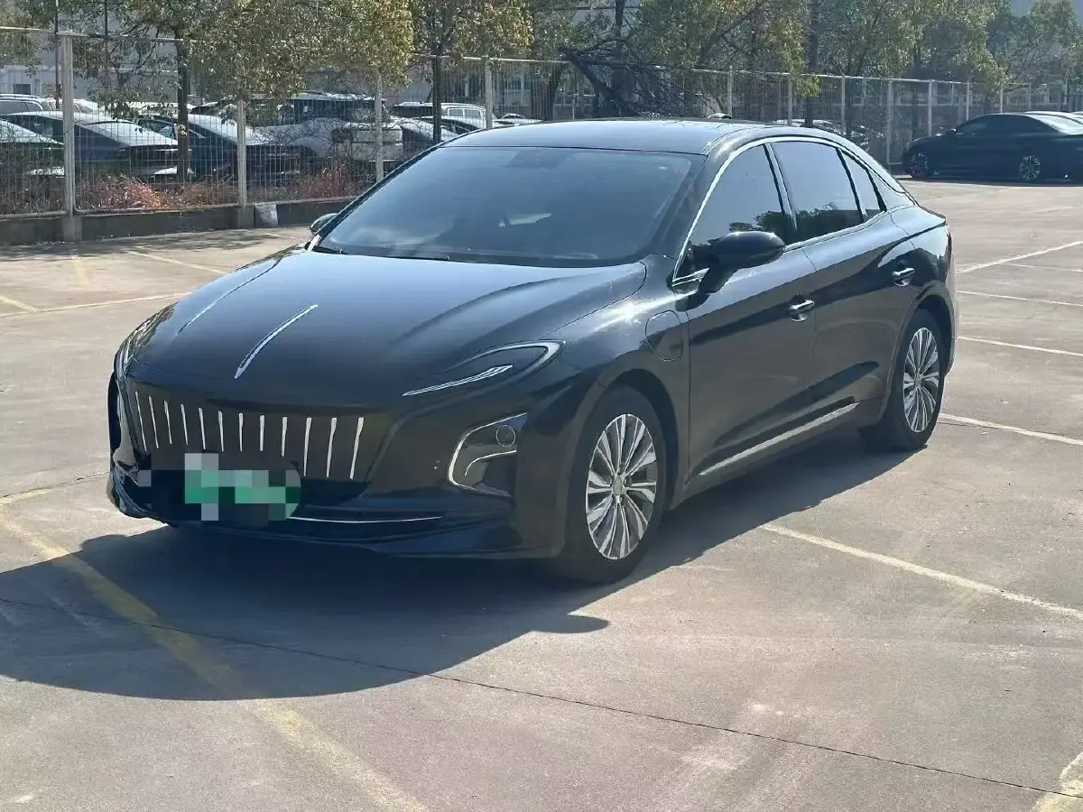 2023 HongQi E-QM5 BEV 54KWH