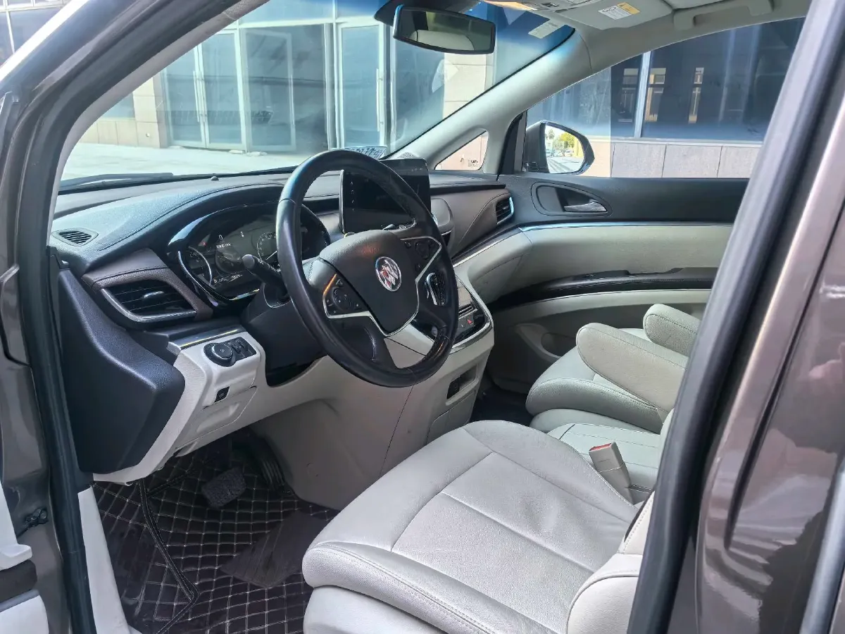 2021 Buick GL8 2.0T 237HP L4 9AT,autocango,china used car exporter,china ev exporter,chinese used car exporter,chinese used ev exporter