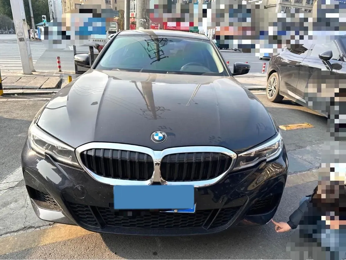 2021 BMW 3 Series 2.0T 156HP L4 8AT,autocango,china used car exporter,china ev exporter,chinese used car exporter,chinese used ev exporter