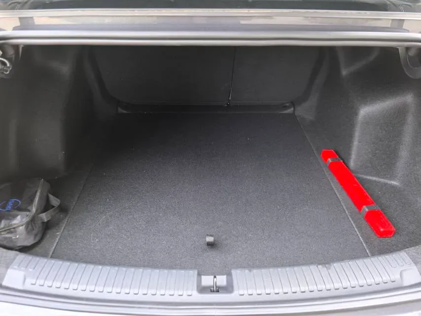 2025 Roewe D6 BEV,autocango,china used car exporter,china ev exporter,chinese used car exporter,chinese used ev exporter