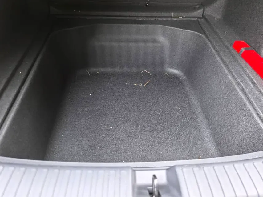 2025 Roewe D6 BEV,autocango,china used car exporter,china ev exporter,chinese used car exporter,chinese used ev exporter