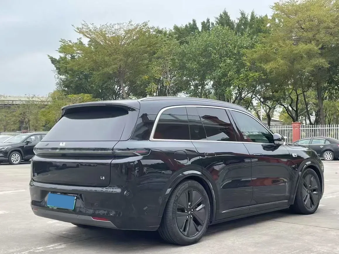 2024 Volvo S60 2.0T 197HP L4 7DCT,autocango,china used car exporter,china ev exporter,chinese used car exporter,chinese used ev exporter