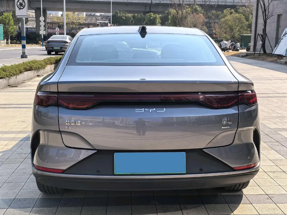 2025 BYD QinL BEV,autocango,china used car exporter,china ev exporter,chinese used car exporter,chinese used ev exporter