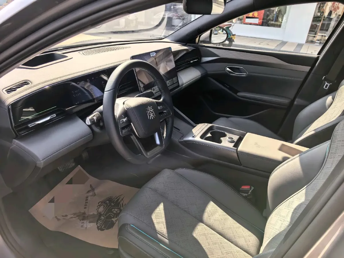 2025 BYD QinL BEV,autocango,china used car exporter,china ev exporter,chinese used car exporter,chinese used ev exporter