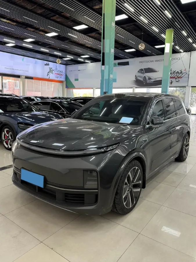 2024 Li L9 Range Extended 154HP REEV 52.3KWH,autocango,china used car exporter,china ev exporter,chinese used car exporter,chinese used ev exporter