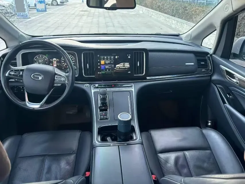 2021 GAC Trumpchi M8 2.0T 252HP L4 8AT,autocango,china used car exporter,china ev exporter,chinese used car exporter,chinese used ev exporter