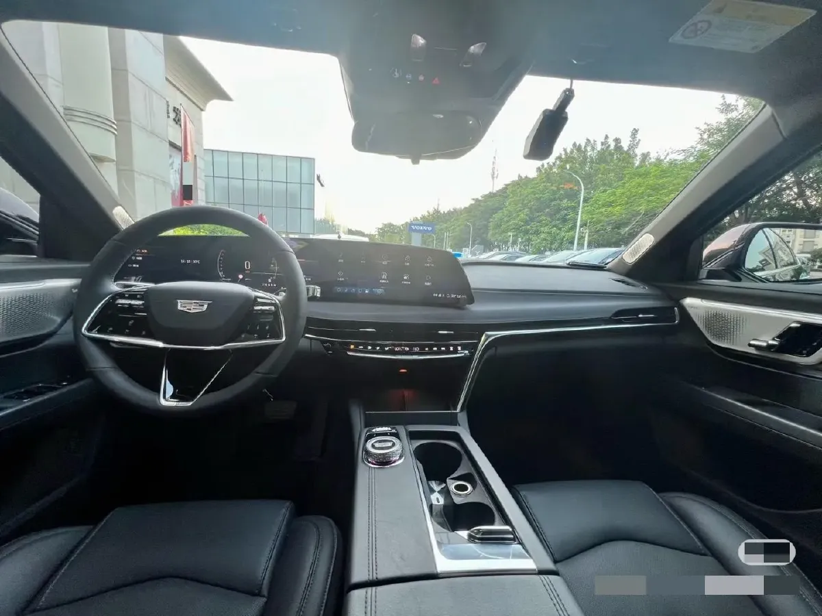 2023 Cadillac CT6 2.0T 237HP L4 10AT,autocango,china used car exporter,china ev exporter,chinese used car exporter,chinese used ev exporter