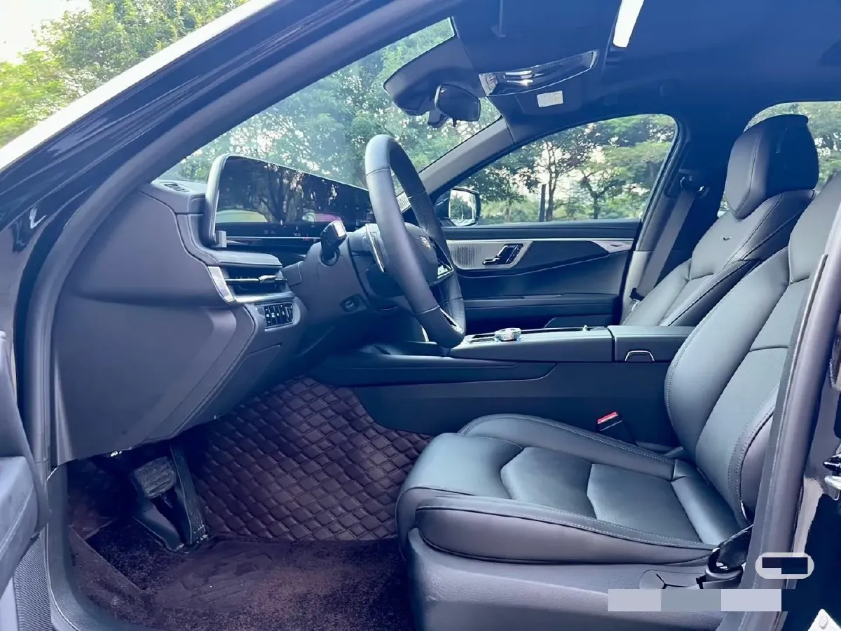 2023 Cadillac CT6 2.0T 237HP L4 10AT,autocango,china used car exporter,china ev exporter,chinese used car exporter,chinese used ev exporter