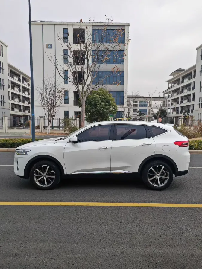 2019 Haval F7 1.5T 169HP L4 7DCT,autocango,china used car exporter,china ev exporter,chinese used car exporter,chinese used ev exporter