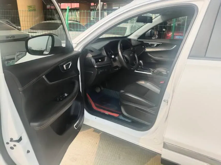 2022 Chery Tiggo 8 1.5T 156HP L4 6DCT,autocango,china used car exporter,china ev exporter,chinese used car exporter,chinese used ev exporter