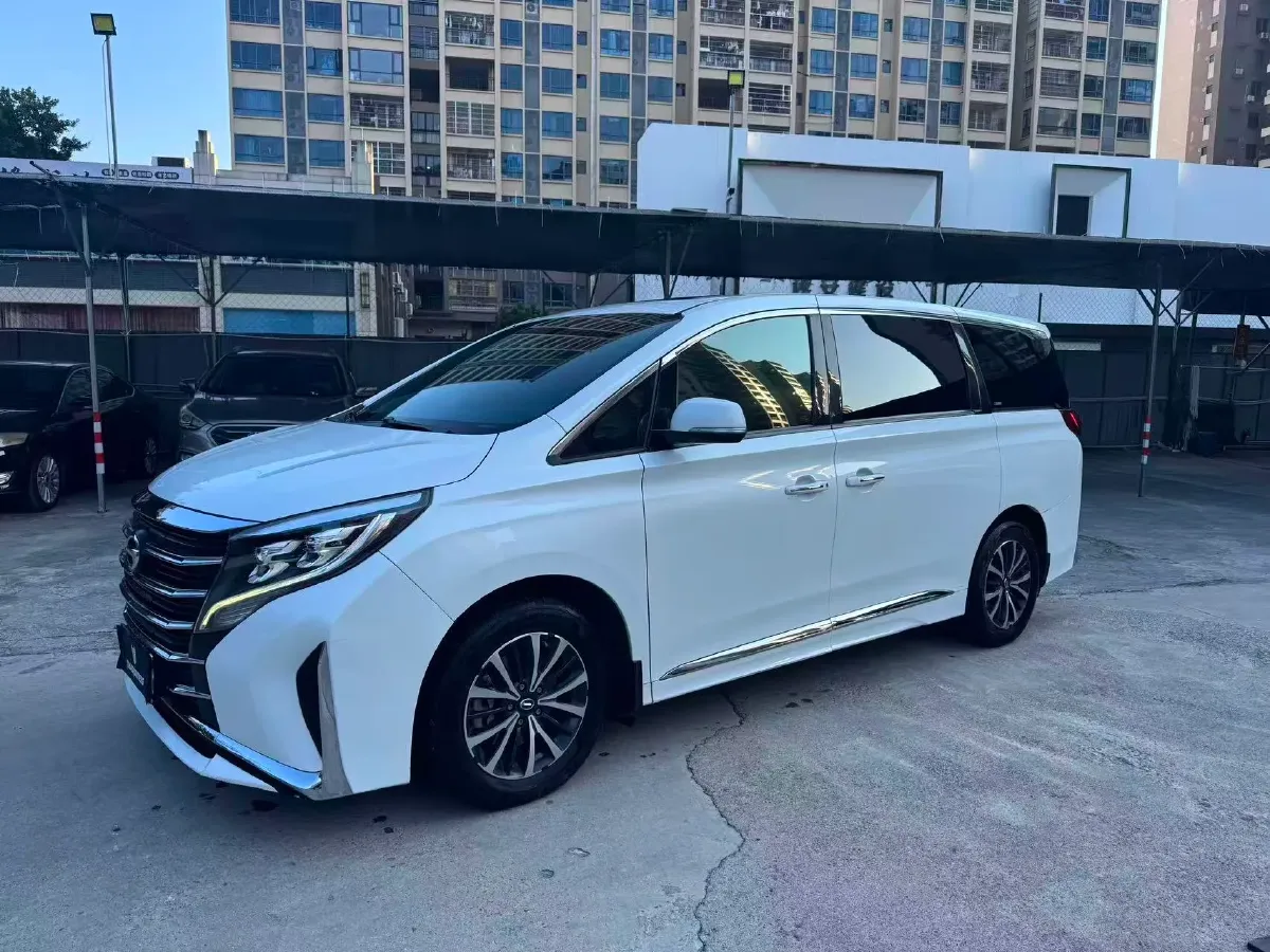 2021 GAC Trumpchi M8 2.0T 252HP L4 8AT,autocango,china used car exporter,china ev exporter,chinese used car exporter,chinese used ev exporter