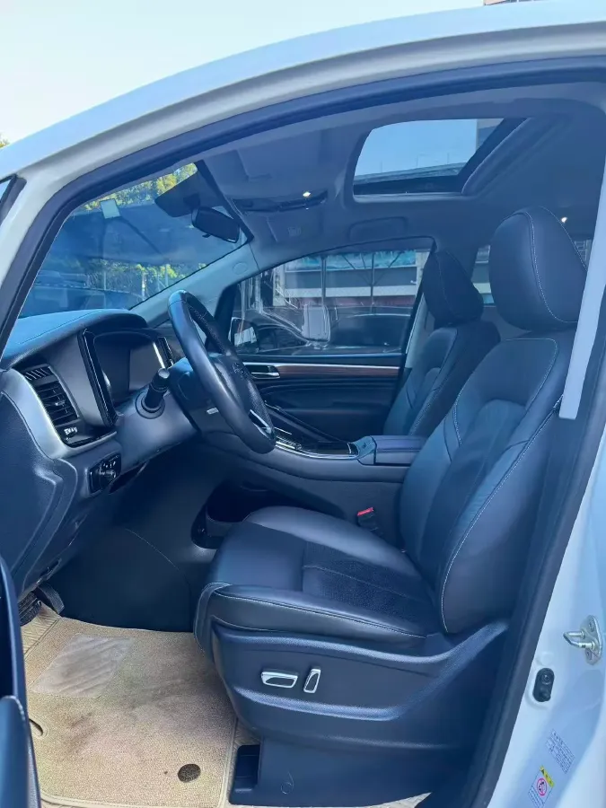 2021 GAC Trumpchi M8 2.0T 252HP L4 8AT,autocango,china used car exporter,china ev exporter,chinese used car exporter,chinese used ev exporter