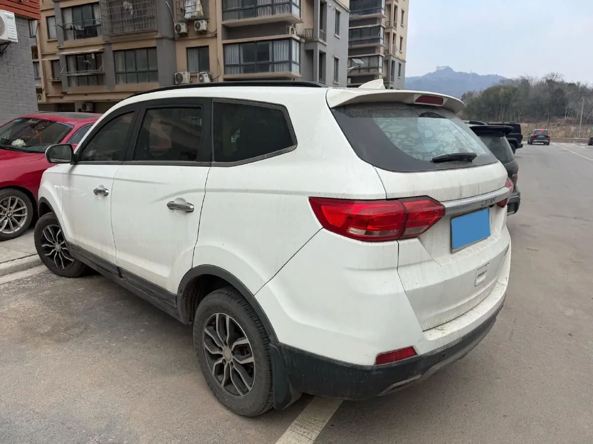 2016 LiFan MaiWei 1.5L 109HP L4 5MT,autocango,china used car exporter,china ev exporter,chinese used car exporter,chinese used ev exporter