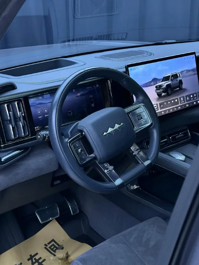 2023 Toyota Crown Kluger 2.5L 189HP L4 E-CVT Hybrid,autocango,china used car exporter,china ev exporter,chinese used car exporter,chinese used ev exporter