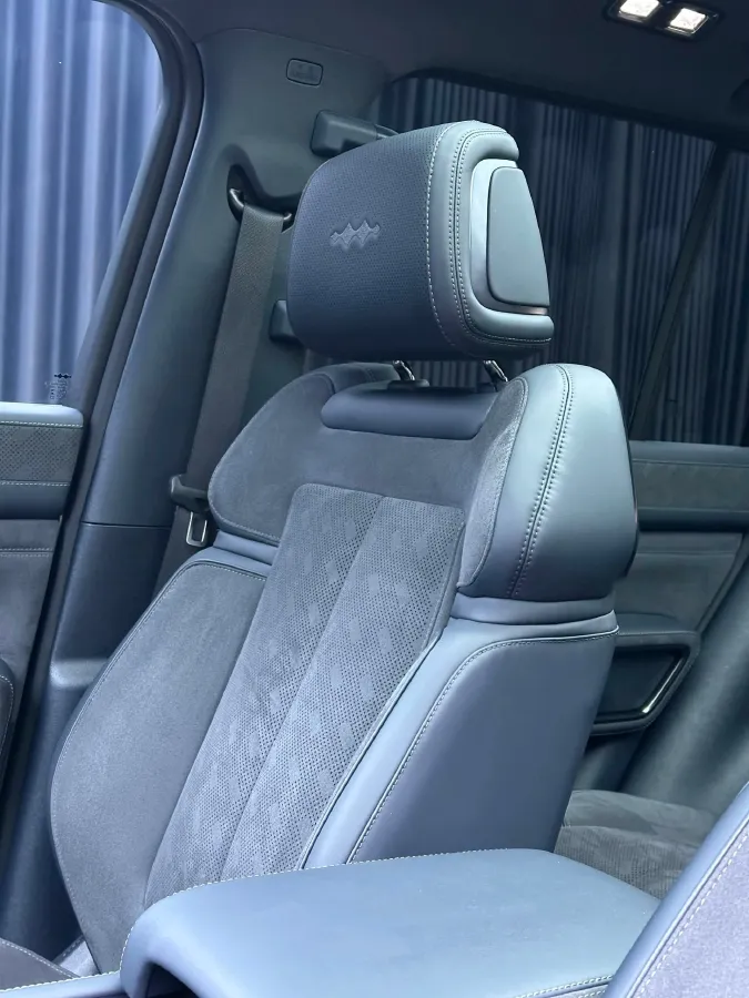 2023 Toyota Crown Kluger 2.5L 189HP L4 E-CVT Hybrid,autocango,china used car exporter,china ev exporter,chinese used car exporter,chinese used ev exporter