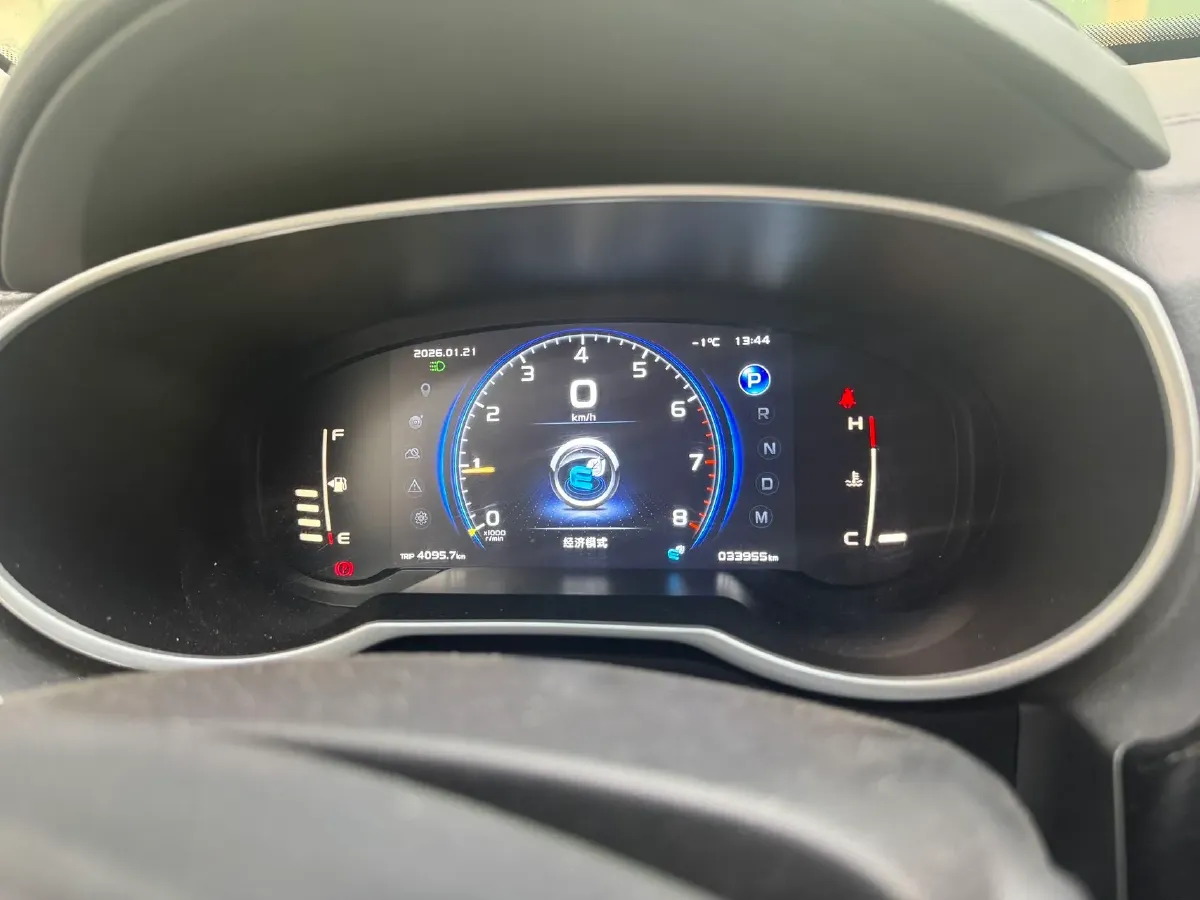 2022 Geely Azkarra 1.8T 184HP L4 7DCT,autocango,china used car exporter,china ev exporter,chinese used car exporter,chinese used ev exporter