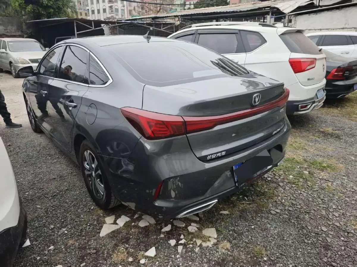 2022 ChangAn Eado 1.4T 160HP L4 7DCT,autocango,china used car exporter,china ev exporter,chinese used car exporter,chinese used ev exporter