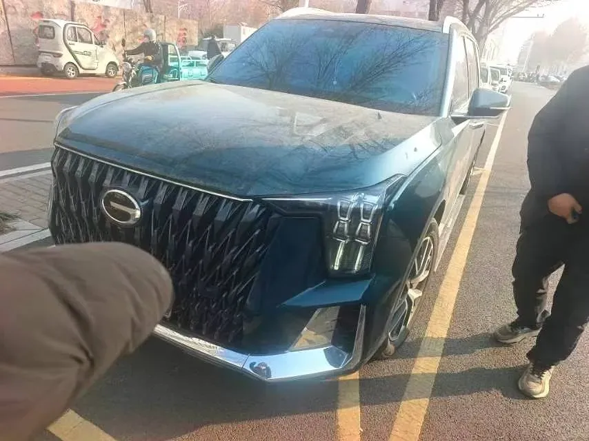 2022 GAC Trumpchi GS8 2.0T 190HP L4 E-CVT Hybrid,autocango,china used car exporter,china ev exporter,chinese used car exporter,chinese used ev exporter