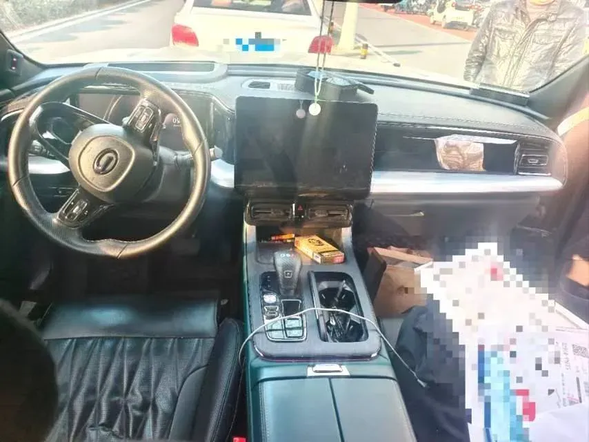 2022 GAC Trumpchi GS8 2.0T 190HP L4 E-CVT Hybrid,autocango,china used car exporter,china ev exporter,chinese used car exporter,chinese used ev exporter