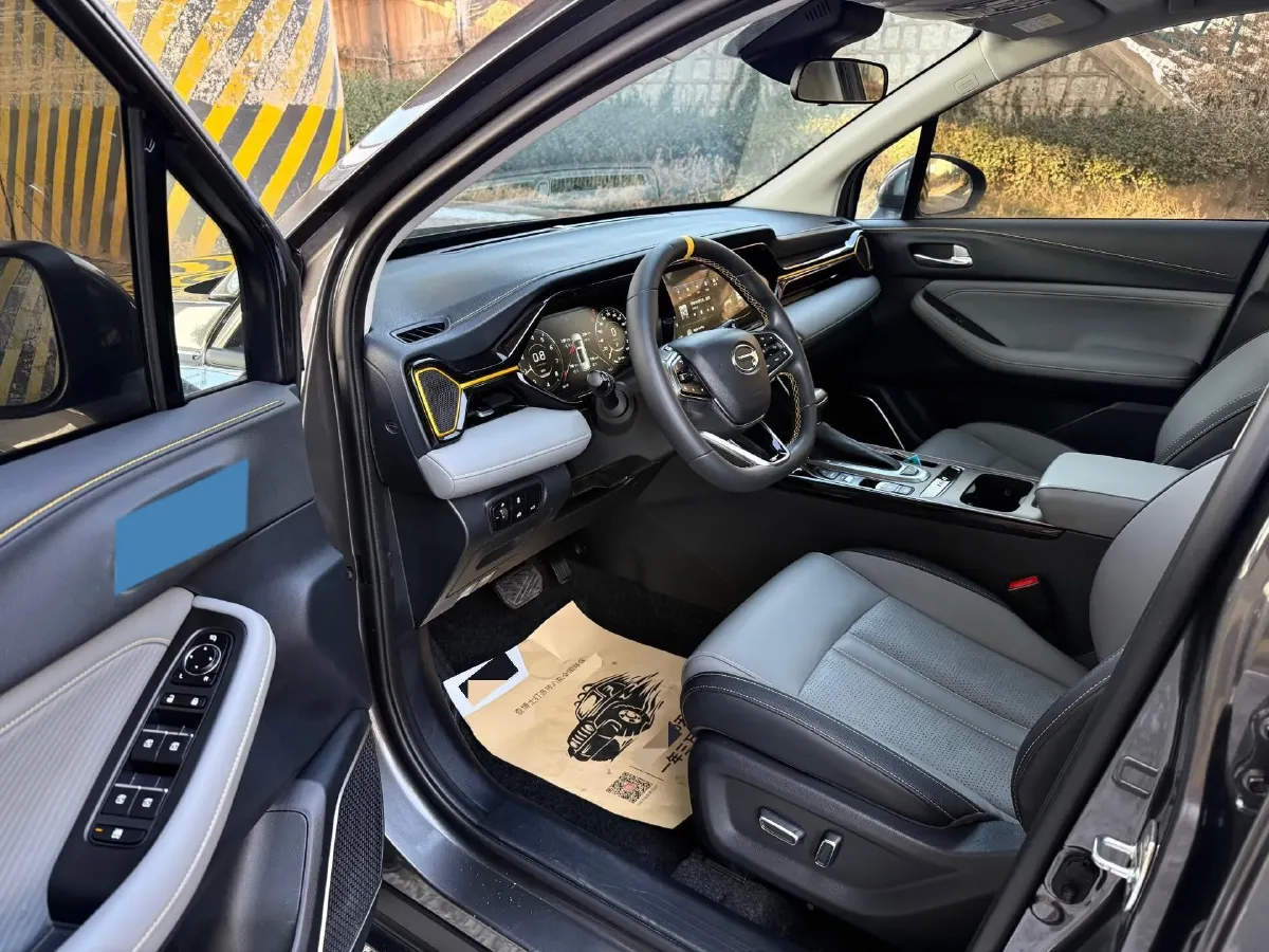 2022 GAC Trumpchi GS4 1.5T 169HP L4 6AT,autocango,china used car exporter,china ev exporter,chinese used car exporter,chinese used ev exporter