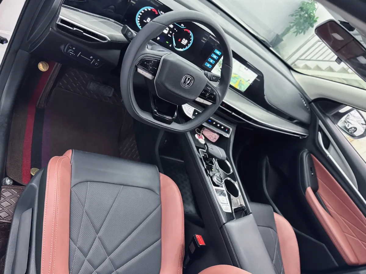 2021 ChangAn Eado 1.4T 160HP L4 7DCT,autocango,china used car exporter,china ev exporter,chinese used car exporter,chinese used ev exporter