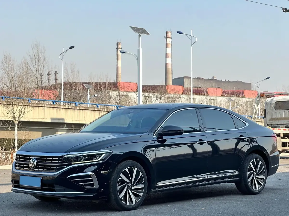 2022 Xpeng P7 BEV 60.2KWH