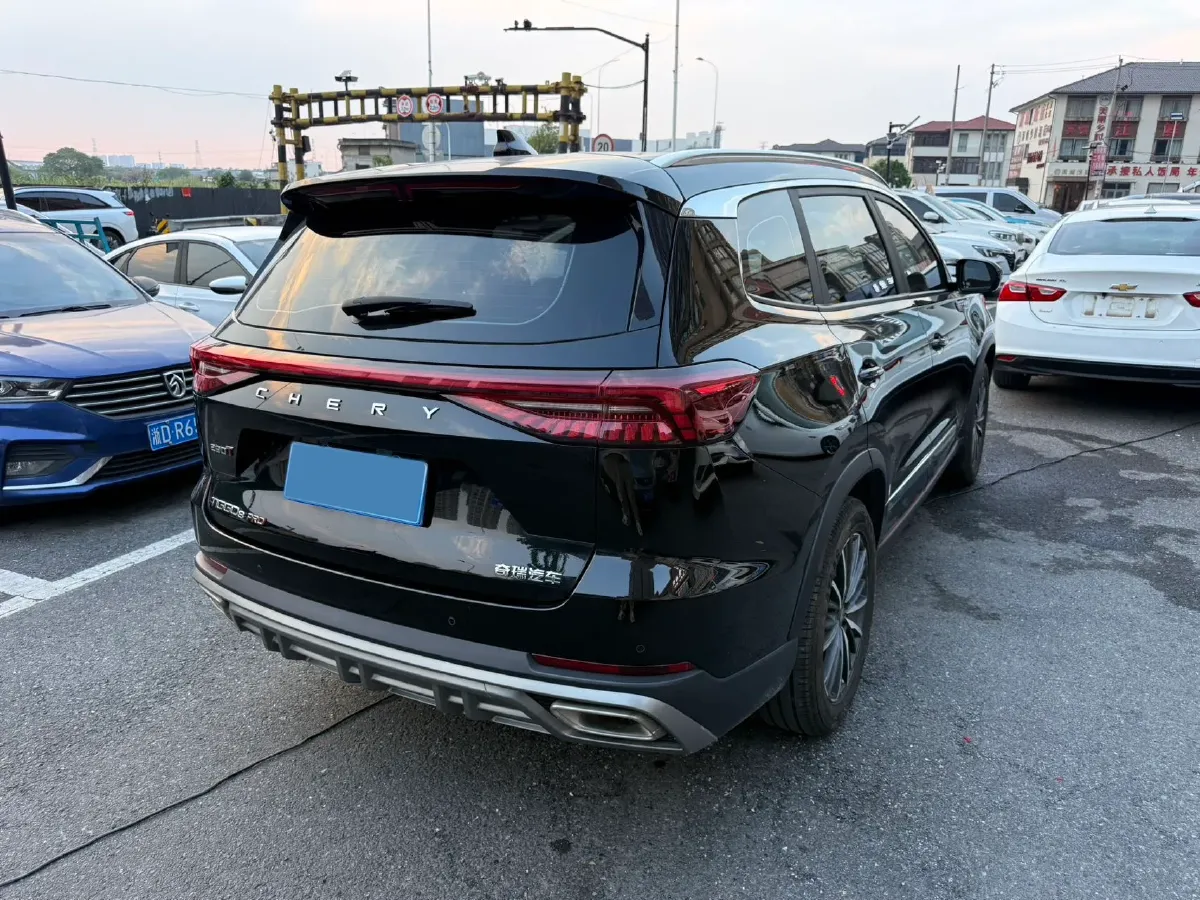 2022 Chery Tiggo 8 PRO 1.6T 197HP L4 7DCT,autocango,china used car exporter,china ev exporter,chinese used car exporter,chinese used ev exporter