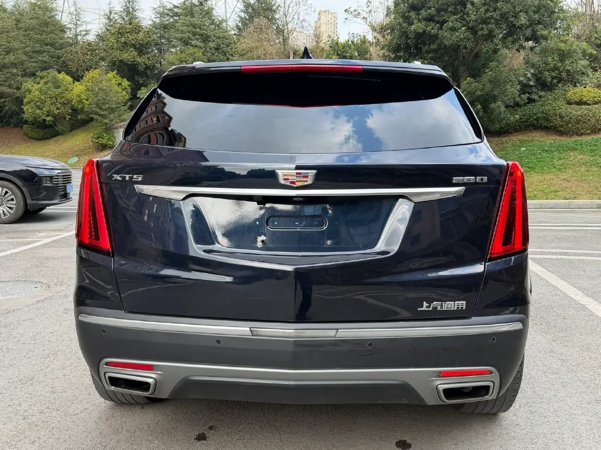 2020 Cadillac XT5 2.0T 237HP L4 9AT,autocango,china used car exporter,china ev exporter,chinese used car exporter,chinese used ev exporter